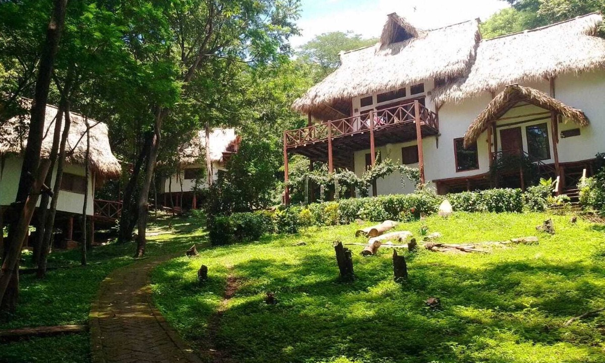 Playa Colorado House | Tuani Lodge-off grid eco Casitas close to the beach