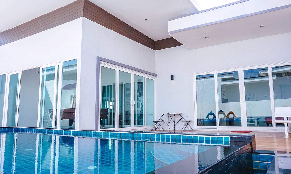 Hin Lek Fai Villa | U pool villa Huahin Situated in Hua Hin