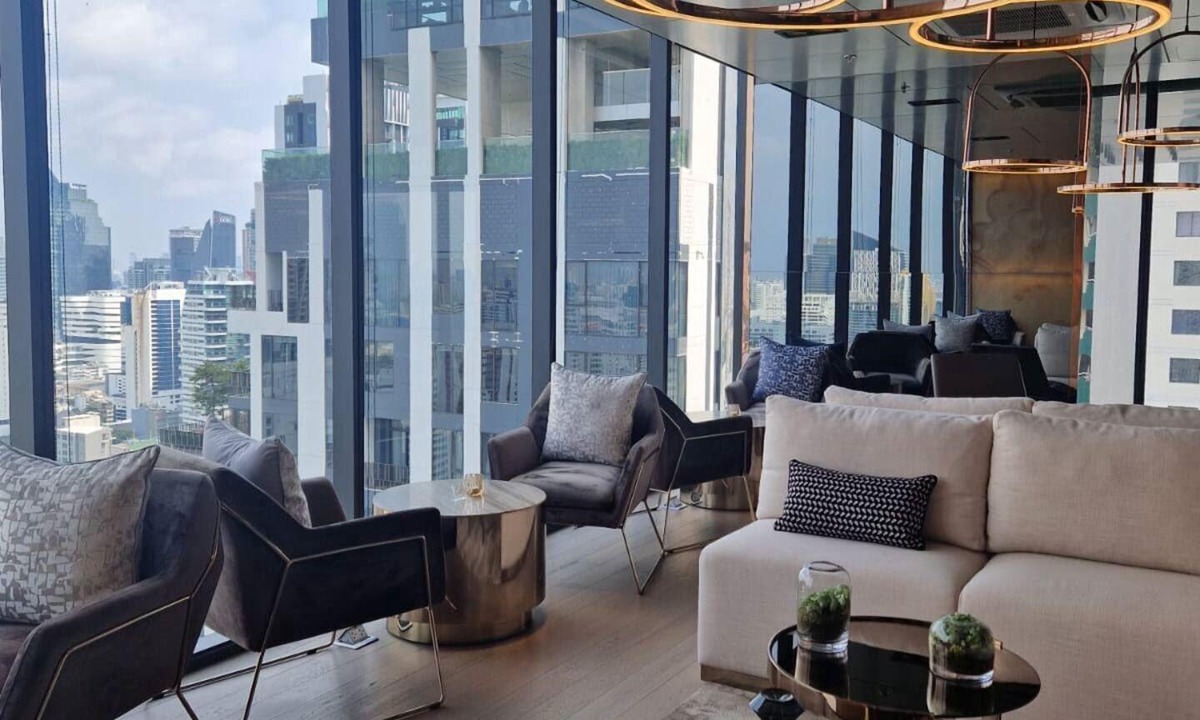 Wang Mai Apartment | Ultra Stylish Asok Terminal 21 Sleeps 4 near BTS