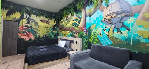 Silom Hostel | Urban Jungle Social