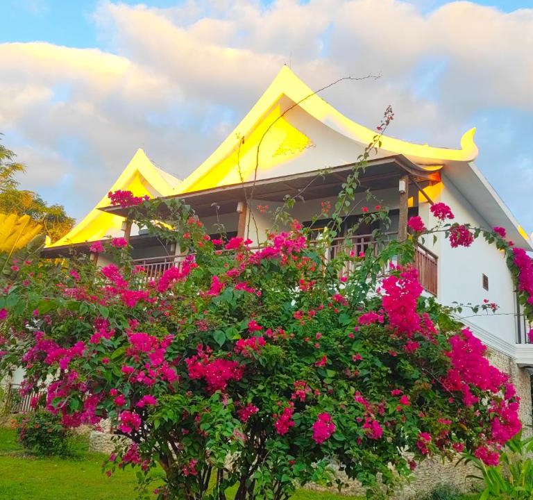 Vang Vieng Hotel | Vangvieng Lina hotel