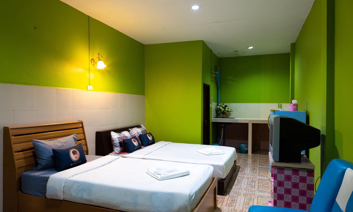 Amphawa House | VaylaSamran 1 By RoomQuest