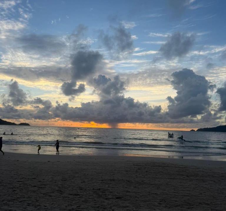 Patong Bed & Breakfast | Vibes Solution