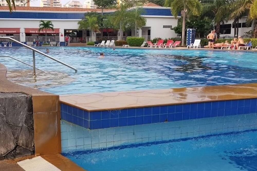 Jomtien Apartment | View talay 1A Floor 4 Room