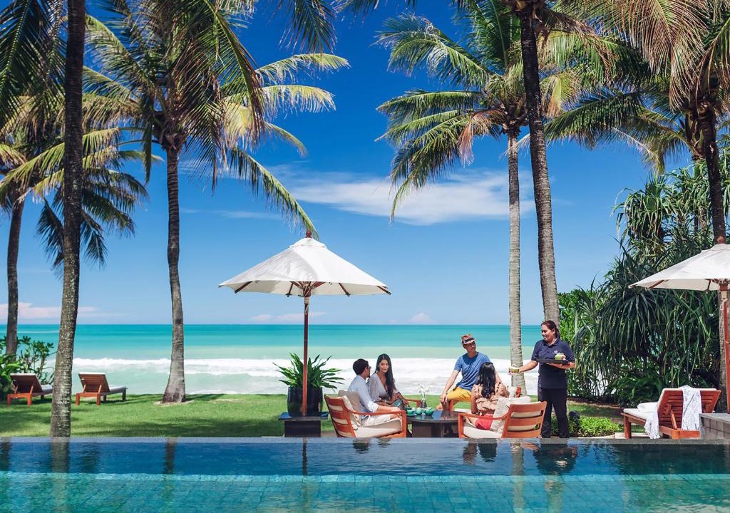 Khok Kloi Villa | Villa Nandana 7BR, Beachfront, Gym, Maid, BF