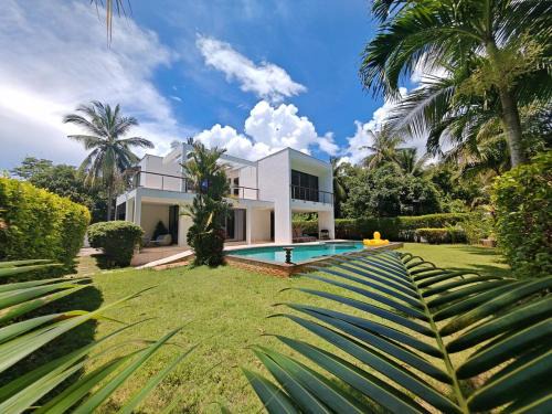 Lipa Noi Villa | Villa Summer - Private villa by the sea