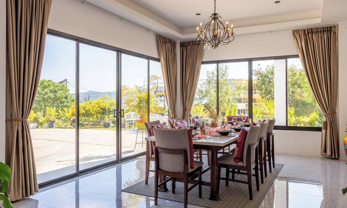Wichit Villa | Villa with Jacuzzi &Stunning Seaview V30
