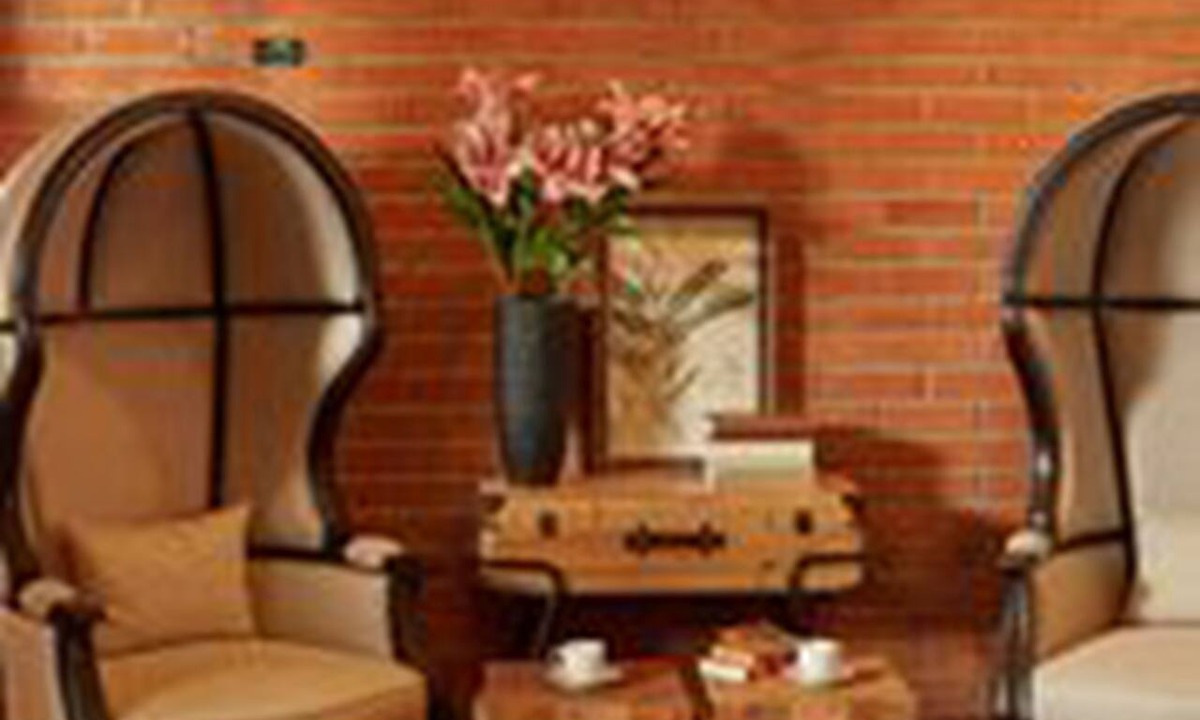 Pom Prap Hotel | W22 by Burasari