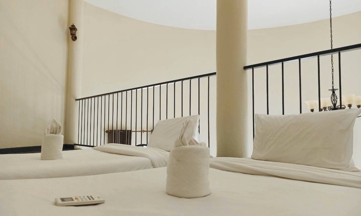 Nakhon Sawan Hotel | WangPla Villa Resort