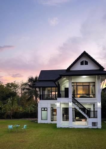 San Pa Thong Hotel | Waste Land Homestay & Resort Chiangmai