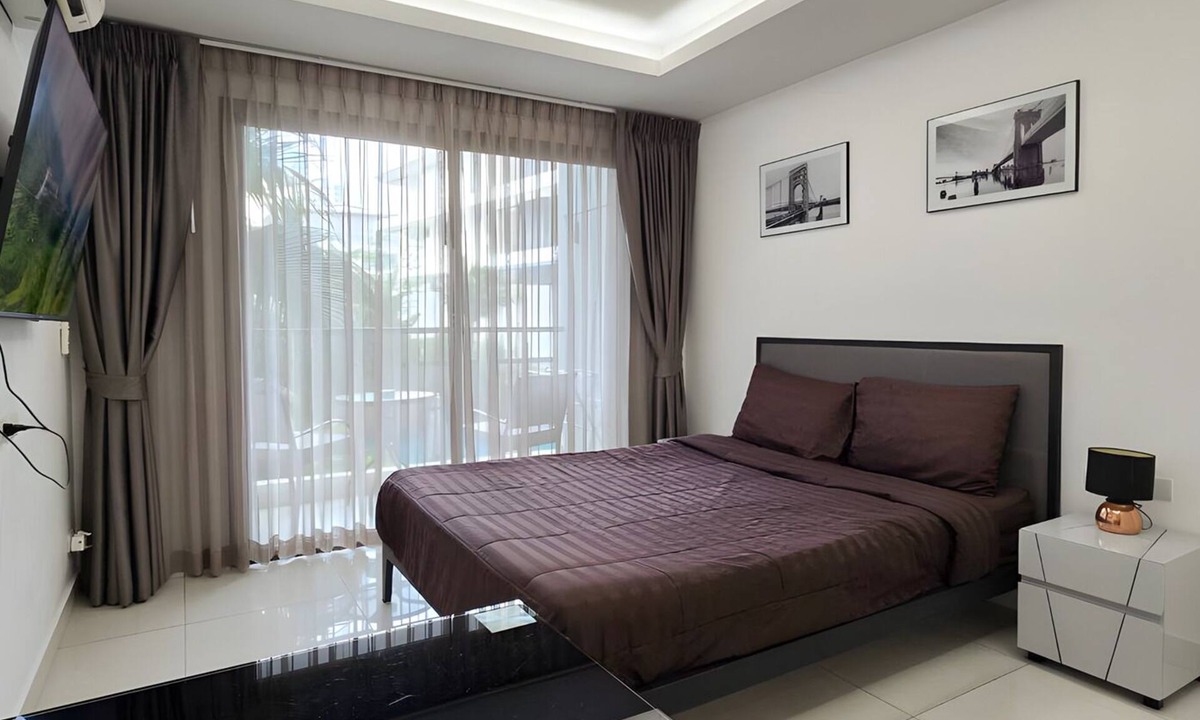 Jomtien Condo | Water Park Premium Pool View Studio ★