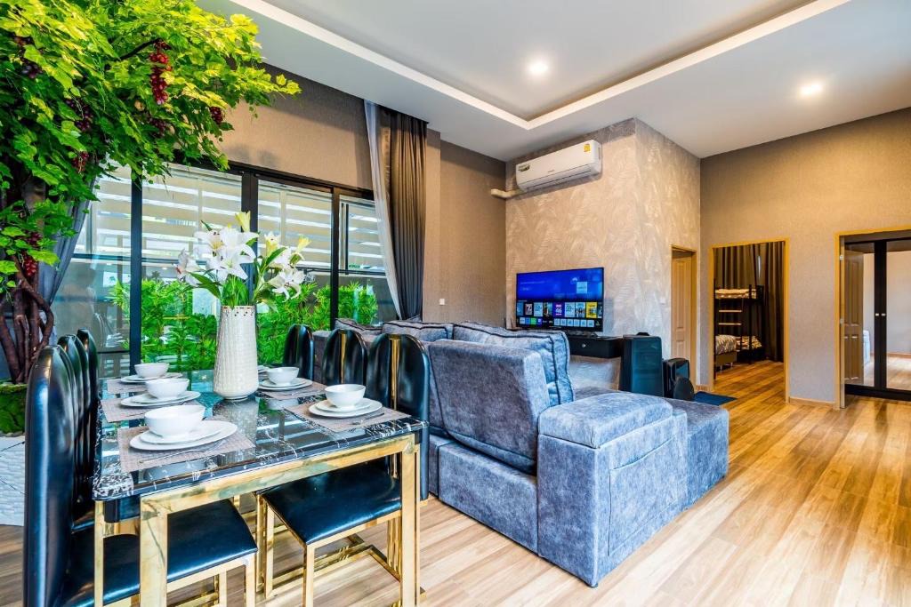 Kao Yai Villa | White Cloud & Brown Sand Luxury Pool Villa Cha-Am