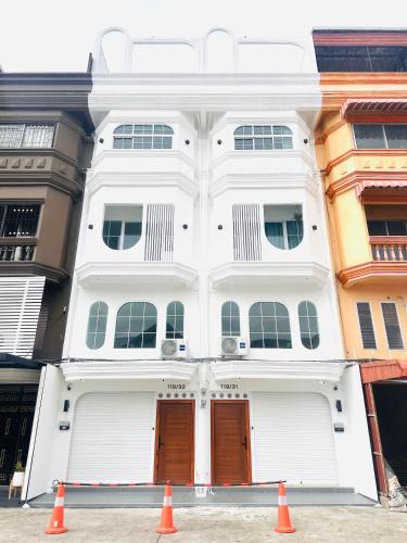 Sai Mai Villa | White House31 EntireHouse & Rooftop DMK Airport & BTS BKK