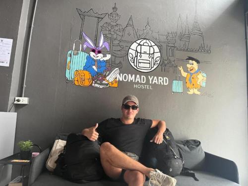 Wat Sam Phraya Apartment | XXNomad Yard Hostel Khaosan โนแมด ยาร์ด โฮสเทล ข้าวสาร