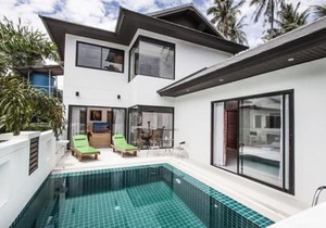 3 Bedroom Villa - Walk to Beach 11
