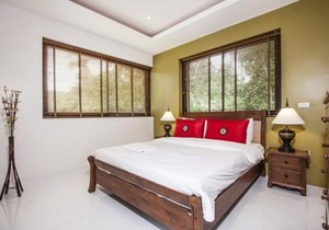3 Bedroom Villa - Walk to Beach 11