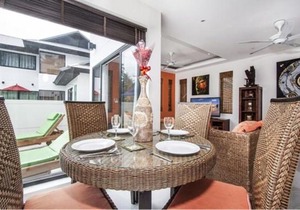 3 Bedroom Villa - Walk to Beach 11