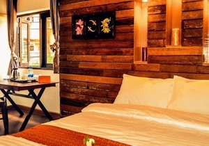 Around The World Bed & Breakfast