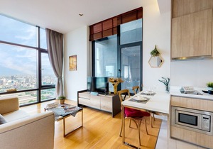 Circle Living Prototype 2 at MRT Petchaburi