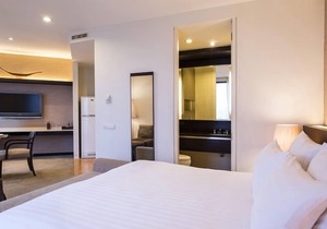 Deluxe,WiFI,BTS Phrompong-5