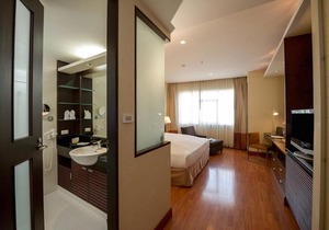 Executive 1 Bedroom Apartment in Bangkok City Center (OB-8)