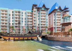 Grande Caribbean Condo by Somphong