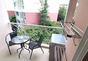 Grande Caribbean Condo by Somphong
