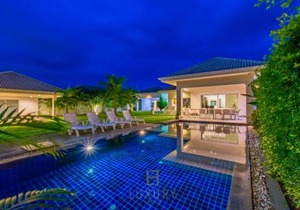 Hua Hin Pool Villa with 4 Bedrooms L50