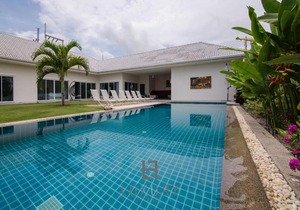 Private 4 bedroom pool villa Hua Hin L28