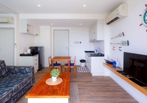 Summer HuaHin 1BR Apt. w PoolView-E0A
