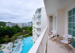 Summer HuaHin 1BR Apt. w PoolView-E0A