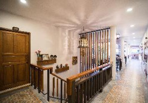 Gordnuea Boutique | Old City