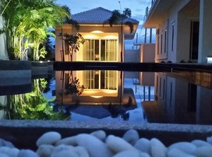 Baan Khun Koey Hua Hin | Ban Nong Sadao