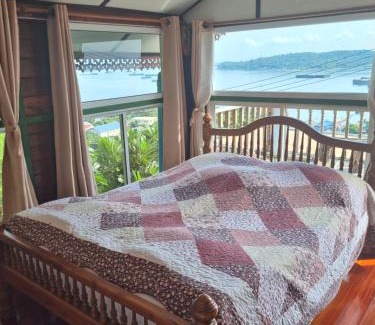 Ko Sichang Hostel | บ้านนางฟ้า เกาะสีชัง Baan Nangfa