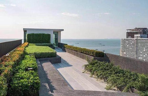 Central Pattaya Apartment | 泰国芭提雅thebase无边游泳池公寓