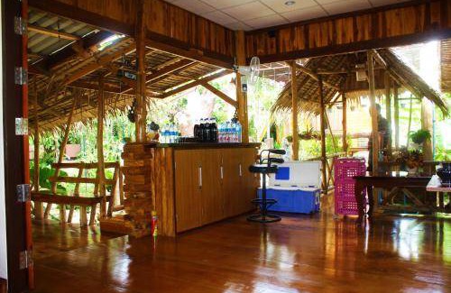 U Thong Bed & Breakfast | 100 m² Bed and breakfast ∙ 9 guests