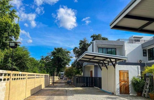 North Pattaya Villa | 100 m² Villa ∙ 4 bedrooms ∙ 16 guests