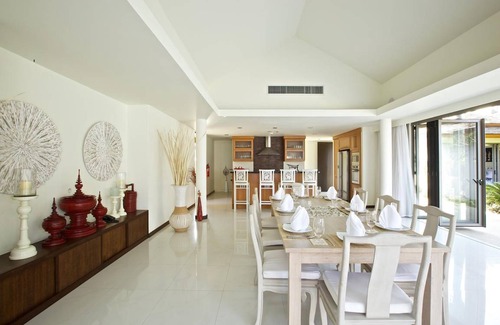 Plai Laem Villa | 1000 m² Villa ∙ 4 bedrooms ∙ 8 guests