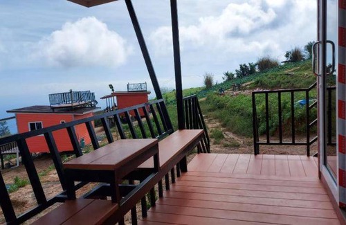 Lom Kao Resort | 15 m² Resort ∙ 4 guests