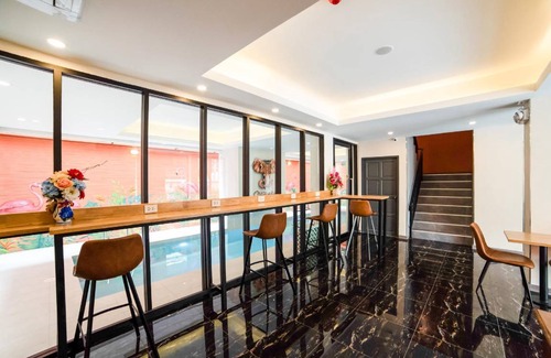 Khlong Toei Hotel | 170 m² Hotel ∙ 10 guests
