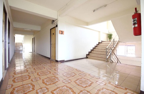 Rangsit Hotel | 18 m² Hotel ∙ 3 guests