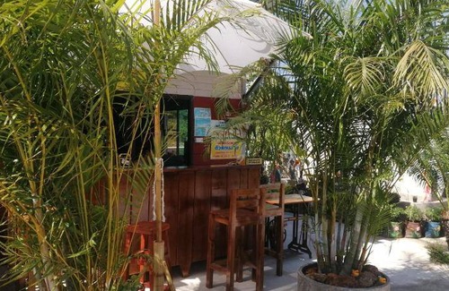 Bang Phra Bed & Breakfast | 20 m² Bed and breakfast ∙ 4 guests