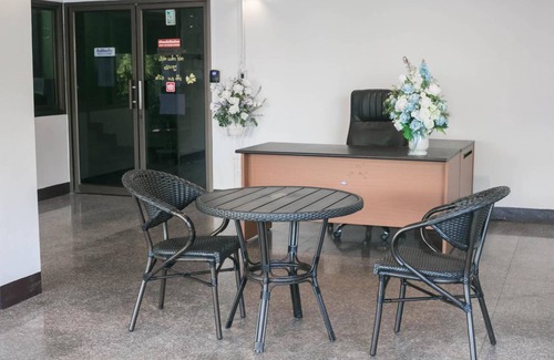 Rangsit Hotel | 20 m² Hotel ∙ 2 guests