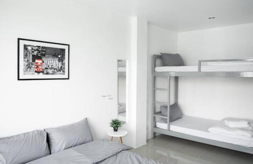 Krathum Baen Hostel | 22 m² Hostel ∙ 2 guests