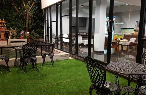 Phitsanulok Hotel | 22 m² Hotel ∙ 2 guests