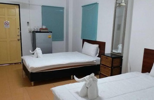 Lat Krabang Hostel | 24 m² Hostel ∙ 8 guests