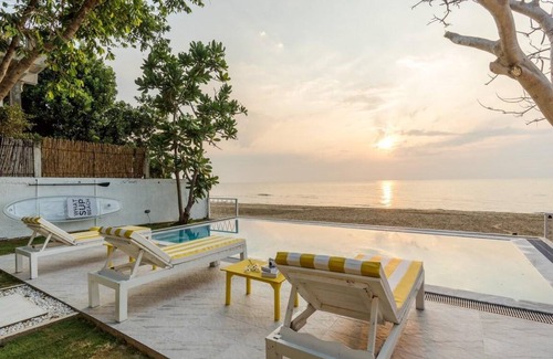 Pak Nam Pran House | 240 m² House ∙ 2 bedrooms ∙ 8 guests