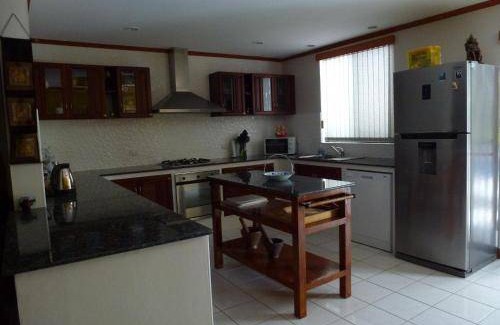 Pranburi Villa | 240 m² Villa ∙ 3 bedrooms ∙ 8 guests