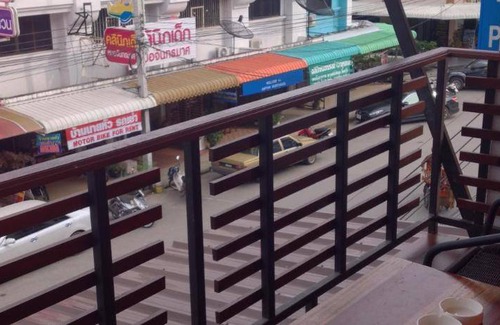Downtown Krabi Hostel | 25 m² Hostel ∙ 10 guests