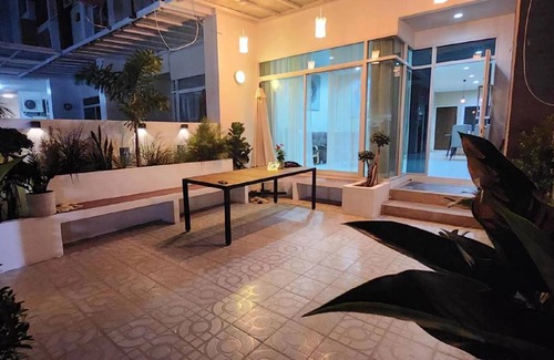 South Pattaya House | 250 m² House ∙ 5 bedrooms ∙ 10 guests